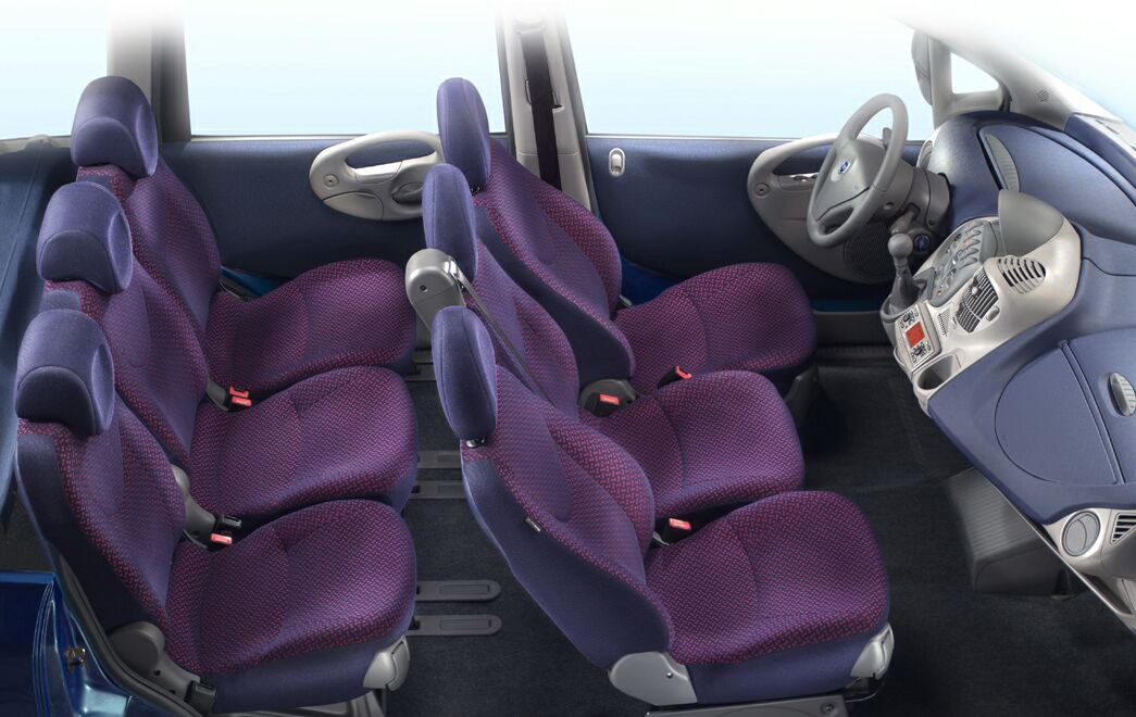 Fiat Multipla 2002 005.jpg